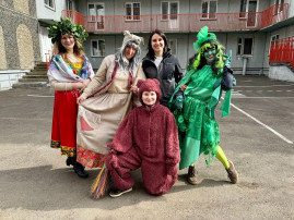 Весенний субботник в детском саду Весенний субботник в детском саду.